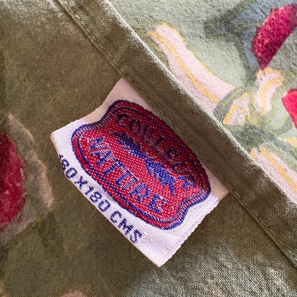 Coleur Nature Table Cloth 180 x 180 cms - Picture 4 of 5